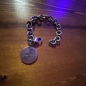 Tiffany & Co. Silver Jewelry Elegant Chain Bracelet